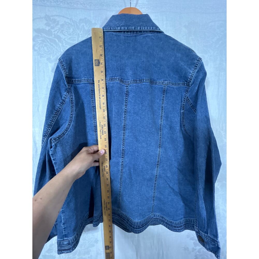 Vintage Jean Jacket 24W Embroidered Beaded Floral Blue Denim - Picture 9 of 9